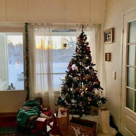 Riverside For Families - Beautiful House Near Santa Claus Village Apartment *